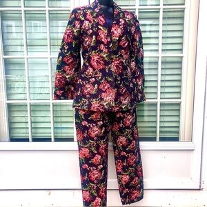 NWT Tapestry 2 pieces set.